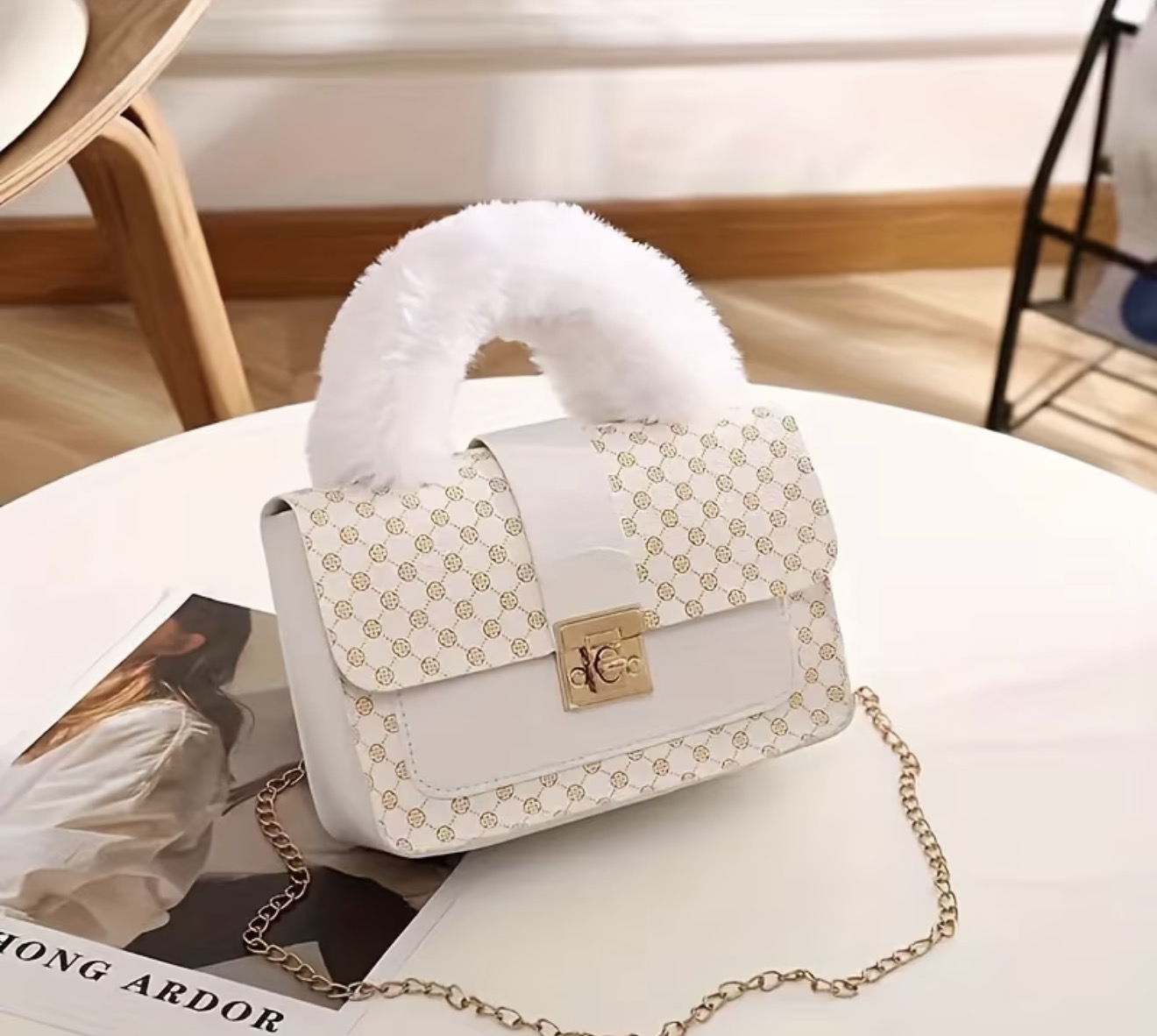 Vintage Women's Fur Shoulder Bag